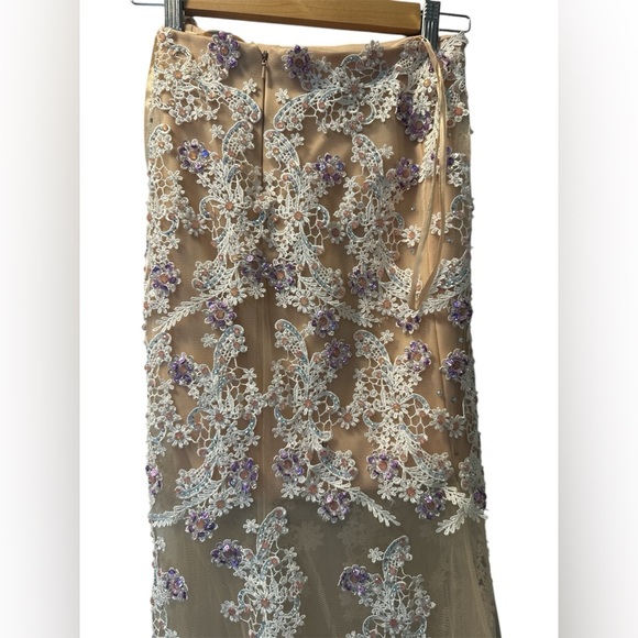 Morilee Madeline Gardner Lace Sequin Detailed Long Maxi ~ Size 2 - Picture 4 of 8